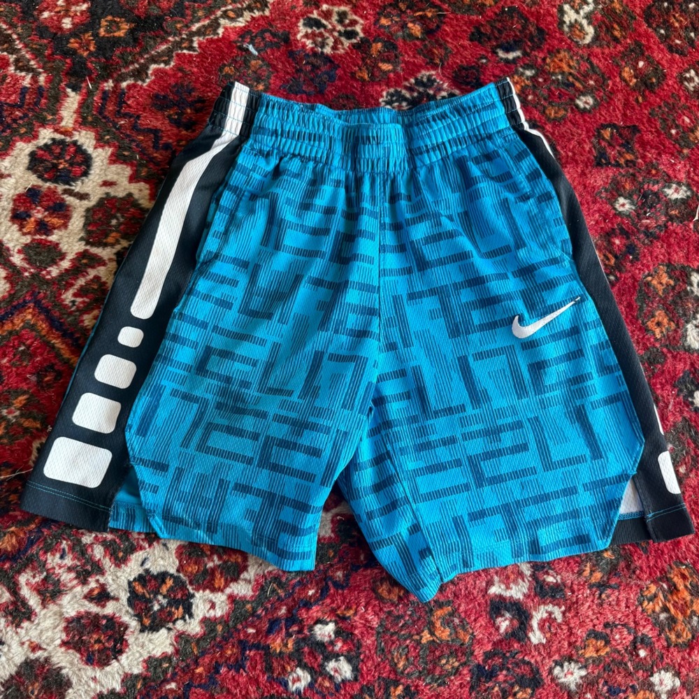 Nike Elite Basketball Shorts Kids Medium Blue Black Dri-FIT Athletic Geometric